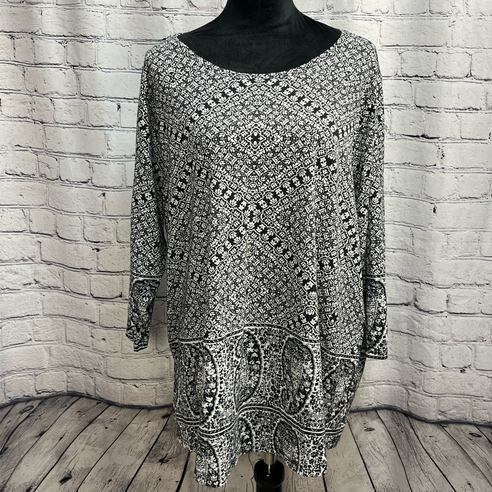 Lucky Brand Women's Plus Black/White Paisley Blouse Top Size 3X - Picture 2 of 13